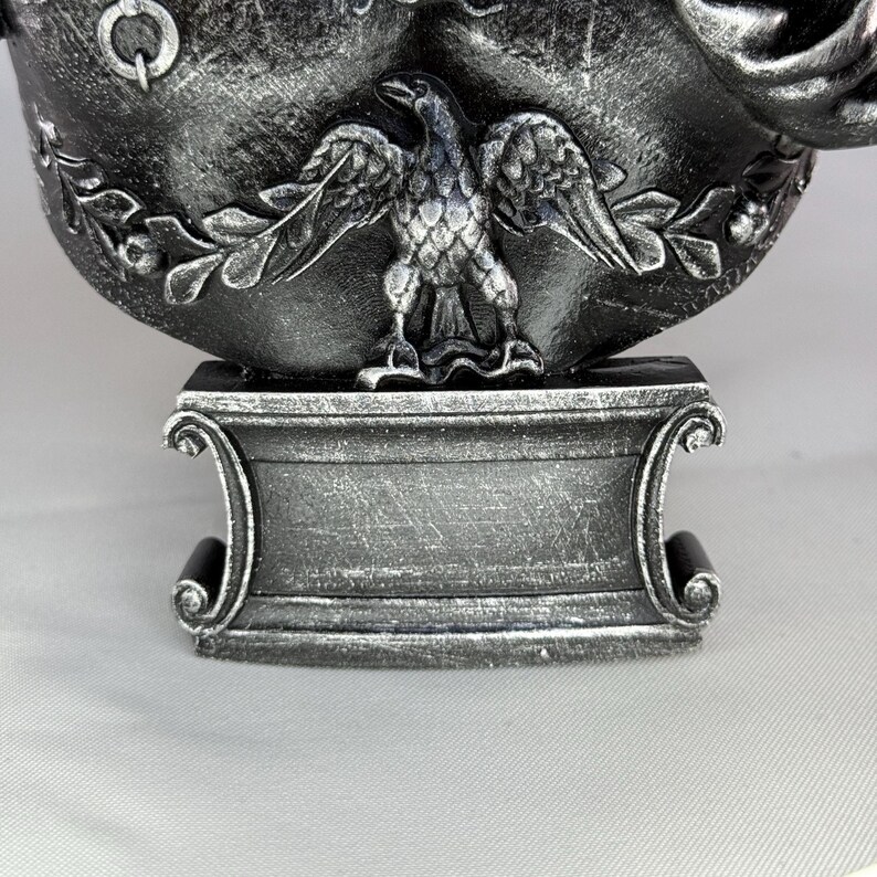 Julius Caesar Bust Sculpture | Roman Emperor Head Statue | Ancient Leader Decor | Historical Resin Figure | Home Office Desk Decoration image 16