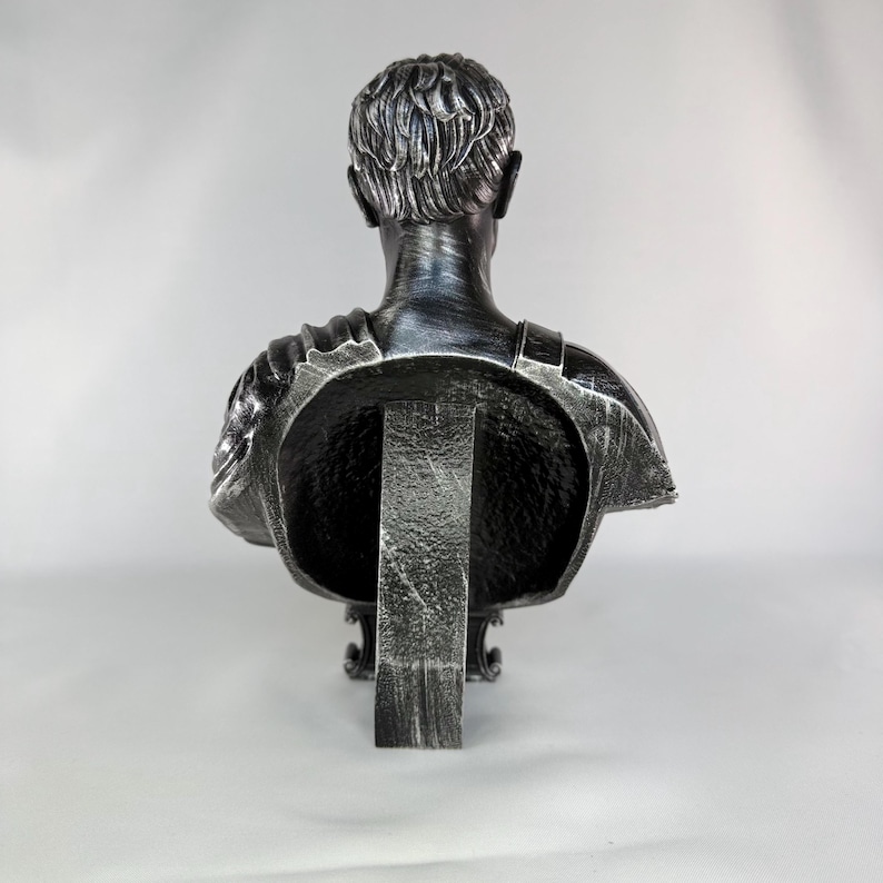 Julius Caesar Bust Sculpture | Roman Emperor Head Statue | Ancient Leader Decor | Historical Resin Figure | Home Office Desk Decoration image 12