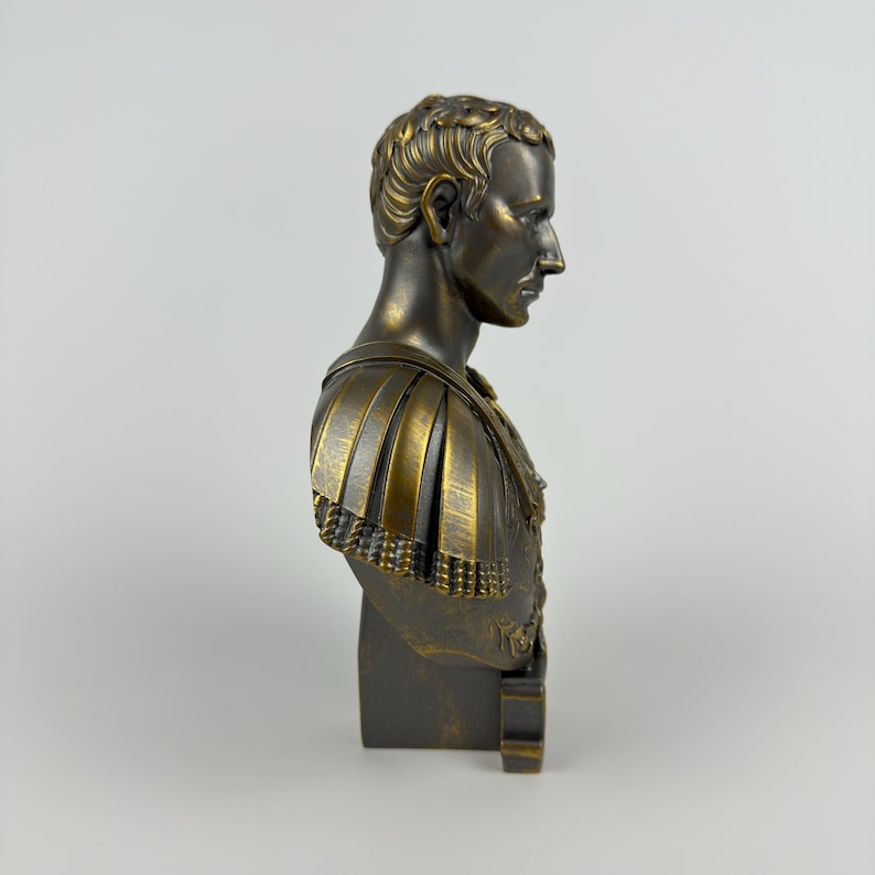 Julius Caesar Bust Sculpture | Roman Emperor Head Statue | Ancient Leader Decor | Historical Resin Figure | Home Office Desk Decoration image 6