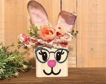 Rustic Wood Bunny Decor - Spring Floral Rabbit with Glasses