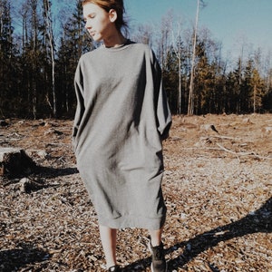 Balloon Sweatshirt Dress, Winter Dress, Loose Oversized Dress, Maxi Sweatshirt With Pockets, Warm Dress, Sweater Dress, Trendy, BE DREZZED image 3