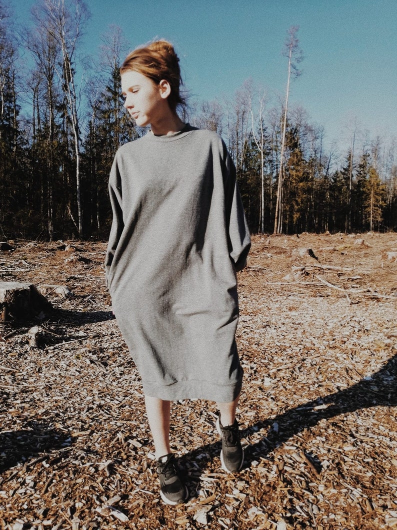 Balloon Sweatshirt Dress, Winter Dress, Loose Oversized Dress, Maxi Sweatshirt With Pockets, Warm Dress, Sweater Dress, Trendy, BE DREZZED image 3