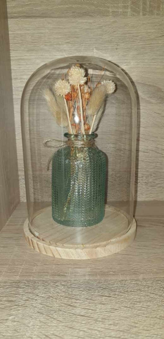 Cloche en Verre avec Bocal Verre et Petits Bouquets de Fleurs Séchées