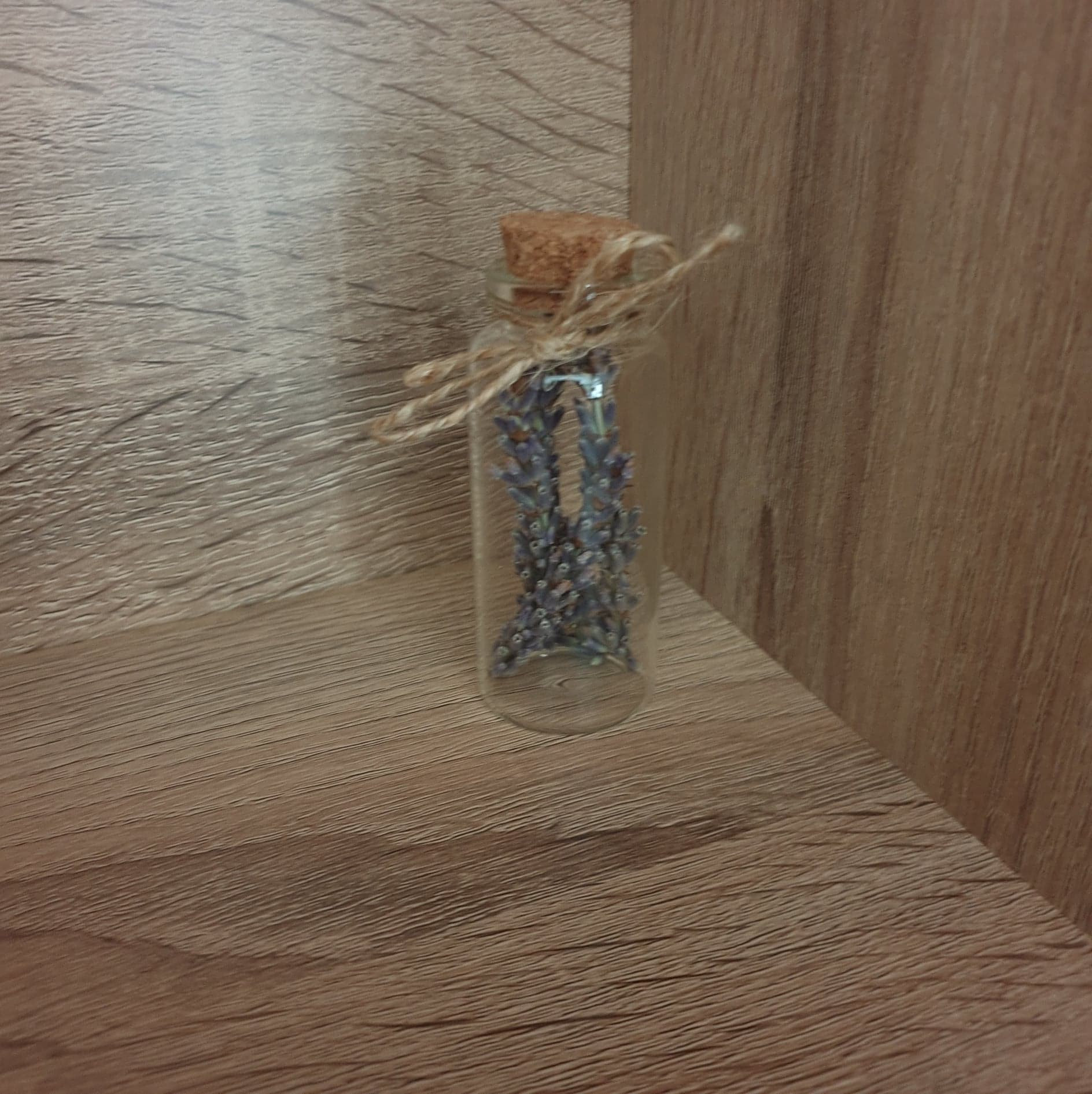 Fiole avec Bouquet de Lavande