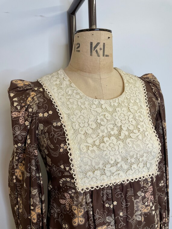 70's Vintage Floral Prairie Dress