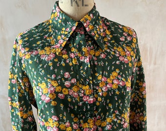 Vintage 1970's Green Floral Blouse