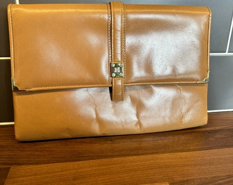 Vintage Tan Faux Leather Clutch Bag