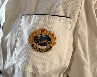 Vintage Burberrys-Bluse mit gesticktem Burberry-Logo und Peter-Pan-Kragen