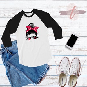 Resting Realtor® Face Baseball 3/4-lång T-shirt | Mamma-knut | Fastighetsmäklartröja | Söt långärmad för mäklare