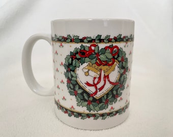 Vintage Christmas Wreath Heart Bell Ribbon Poinsettia Mug