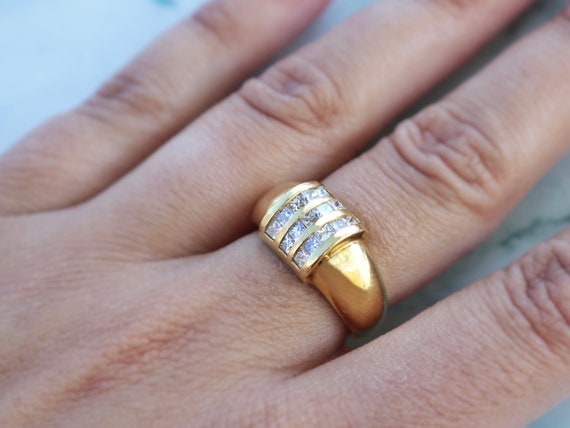 Vintage Italian gold and diamond ring - image 3
