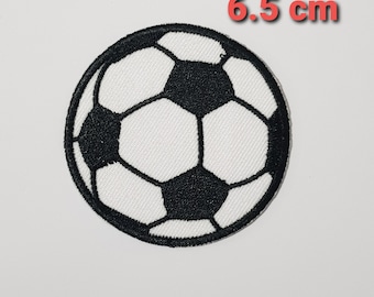 Embroidered Football Patch Soccer Pitch Kit Play Iron /Sew On Dress Badge 7cm
