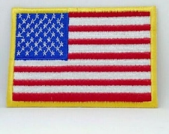 Bandiera USA Sventolando Un Palo Su Uno Yacht Fotografia Stock