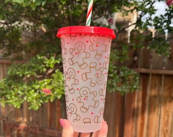 Custom Gingerbread Tumbler, Reusable Cold Cup with Lid and Straw, Custom Christmas  Cup, Custom Holiday Cup, Christmas Gift, Gingerbread Cup