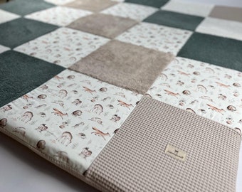 XXL Baby / Krabbeldecke Patchwork Grün/ Beige + Musterstoff