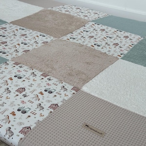 XXL Baby / Krabbeldecke Patchwork Seegrün/ Hellbeige + Bauernhof - NEU