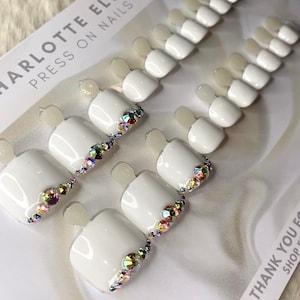 White Rhinestone Press On Toe Nails: Full Pedicure Set