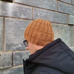 Hat for men and women, hand knitted, in alpaca and wool. Handmade hat for him and her image 4