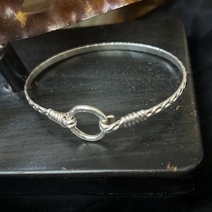 Amor eterno, pulsera de inspiración caribeña envuelta en alambre hecha a mano en plata esterlina, brazalete de amor y pulsera de buena suerte.