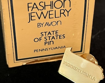 Signed Avon Pennsylvania Pin United States PA Tie Tack, Pennsylvania Jewelry, with State of States Pin Box Vintage (1982) RARE FIND!
