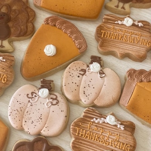 Thanksgiving Sugar Cookies: Vanilla Almond Pie & Pumpkin Designs (1 Dozen)