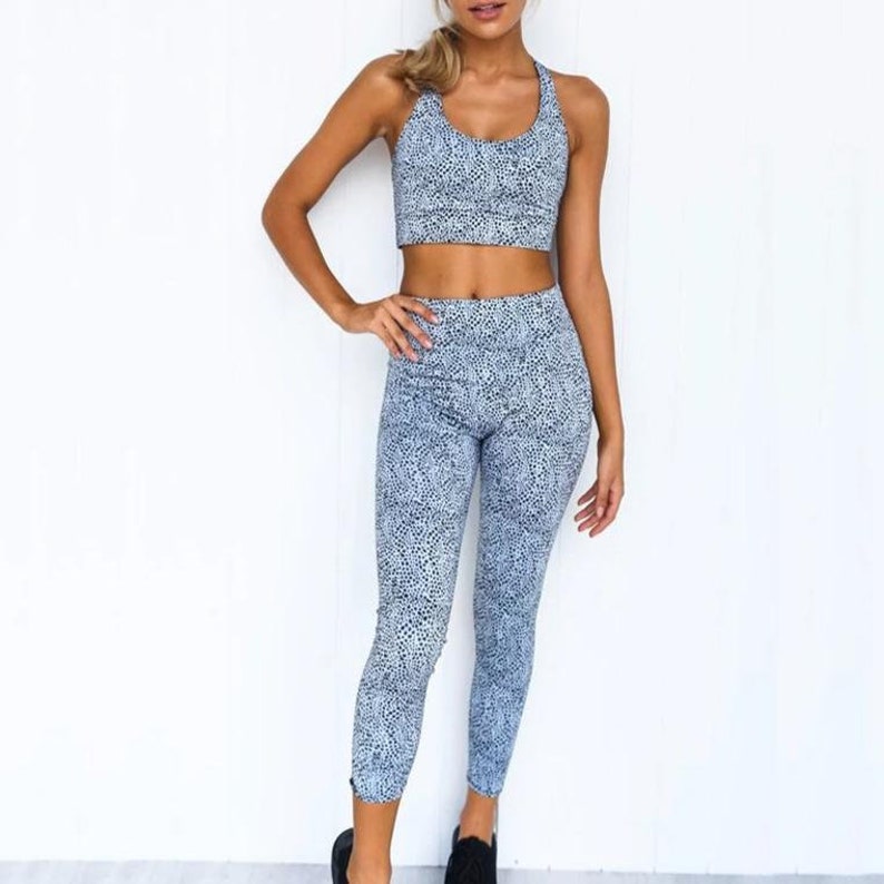 Stretchy Gym Suit 2pc set Women Yoga Vest /& Leggings Unique Sportwear