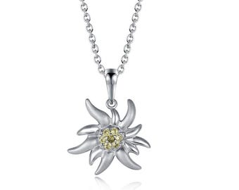 Tuscan Edelweiss pendant in 925 silver