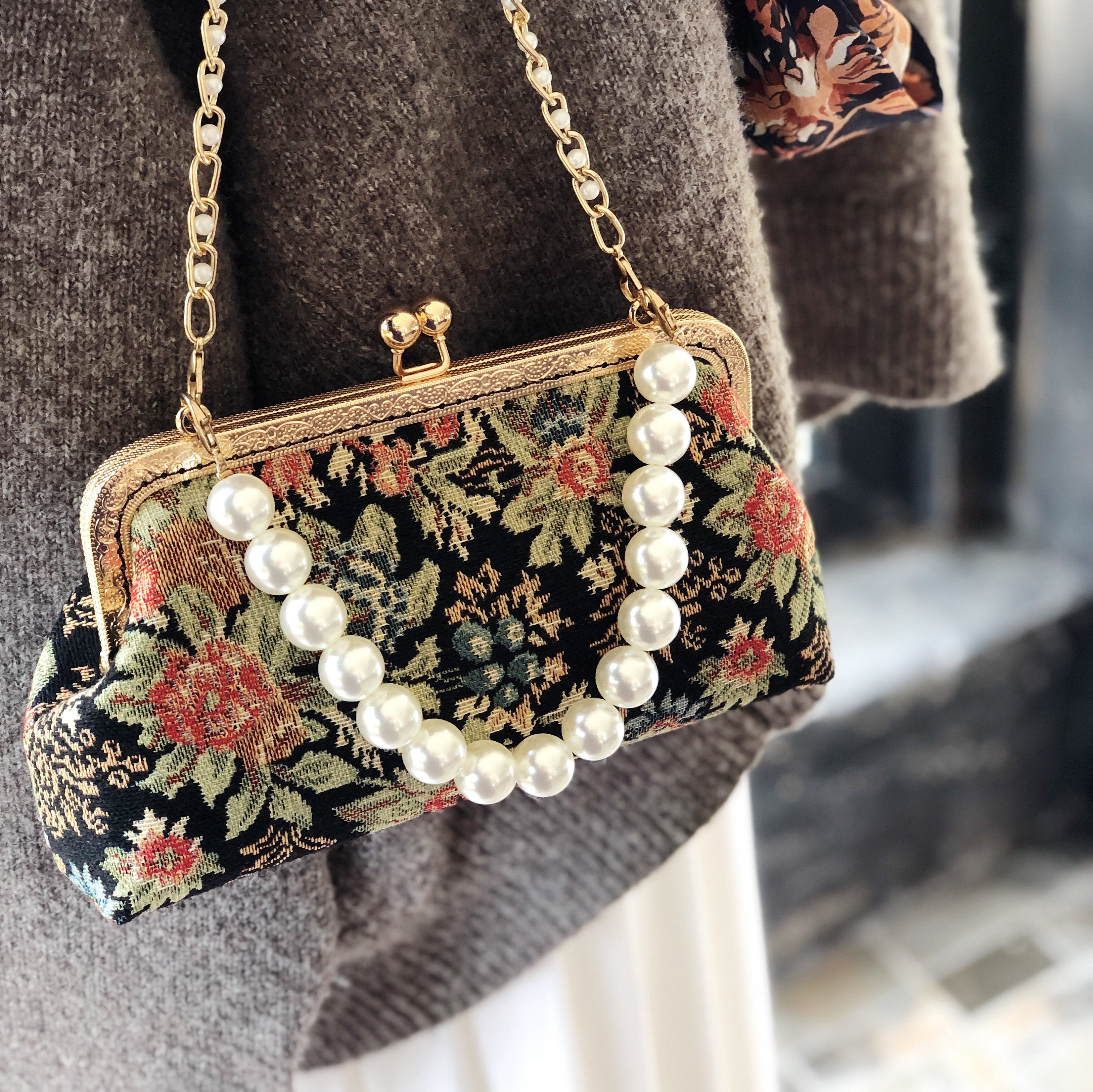 Vintage Style Cheongsam Kiss Lock Handbag With Flora Pattern | Etsy