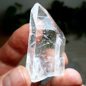 Clear and beautiful Colombian Lemurian quartz crystal, not polished