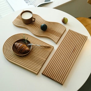 EU + EN - Wavy cutting board | Bread Dessert Shelf Cutting | Creative Geometric Design Plate Curved Surface Shape