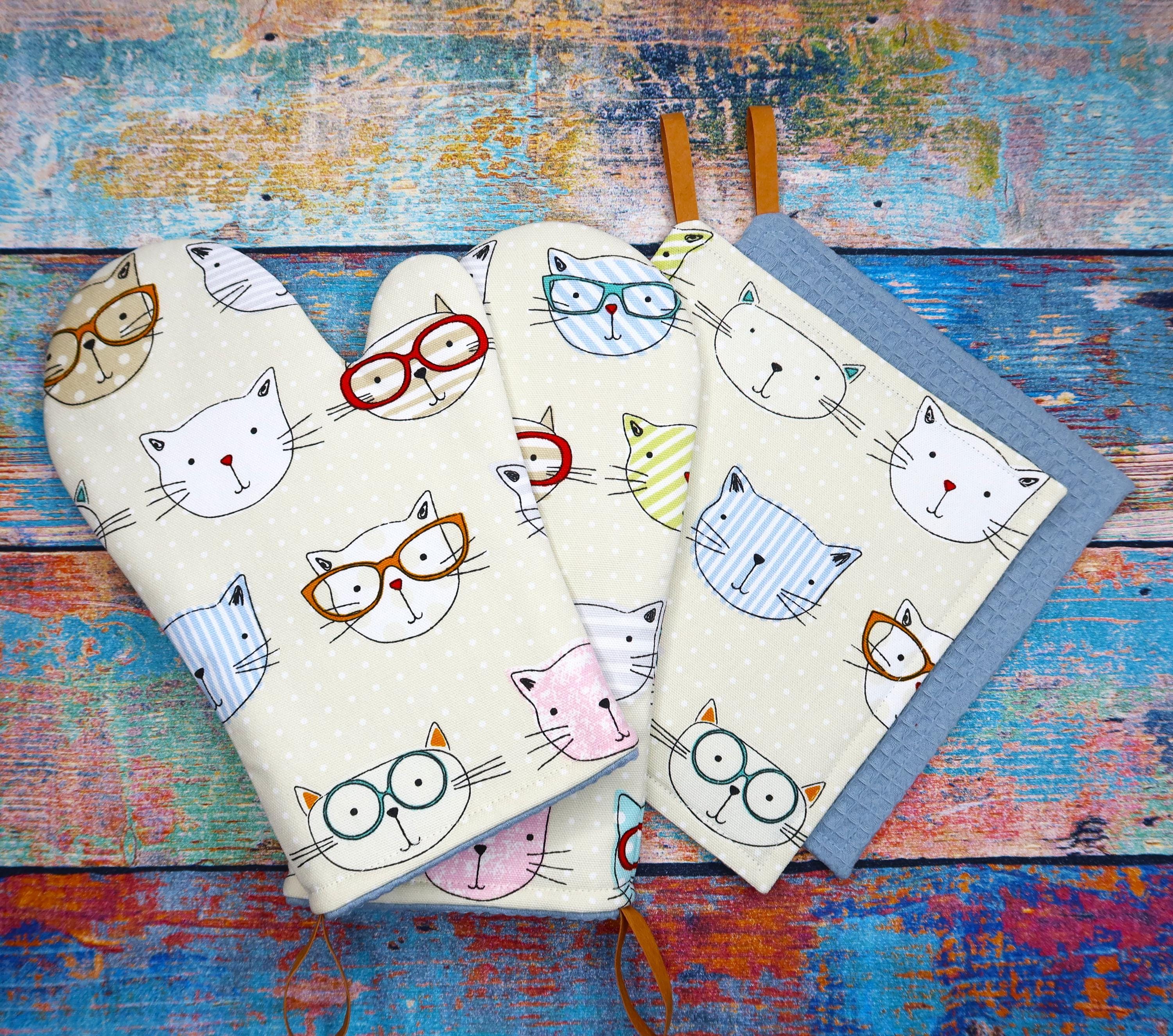 Pot holders set of 2 or oven gloves set of 2, modern, cat, oven gloves, baking gloves, kitchen gloves, Christmas gifts