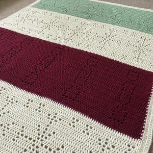 Christmas Filet Crochet Blanket Pattern (PDF pattern ONLY)