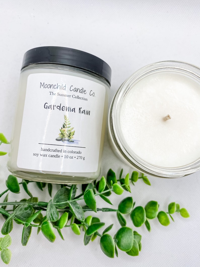 Floral Candles Essential Oils Gifts for her Gifts for Mom Gardenia Rain Vegan Soy Wax Candle