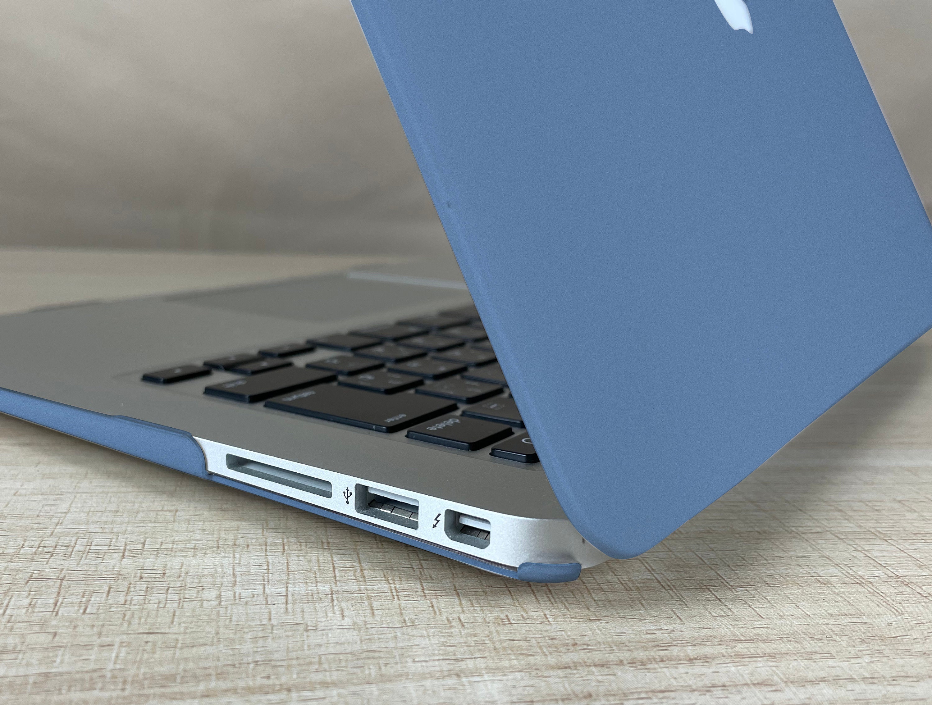 Recensione custodia Hardshell di Incase per MacBook Pro, qualità top