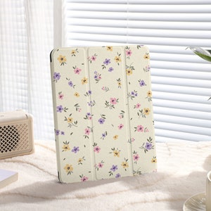 Funda para iPad con diseño floral de flores silvestres: tapa abatible personalizada