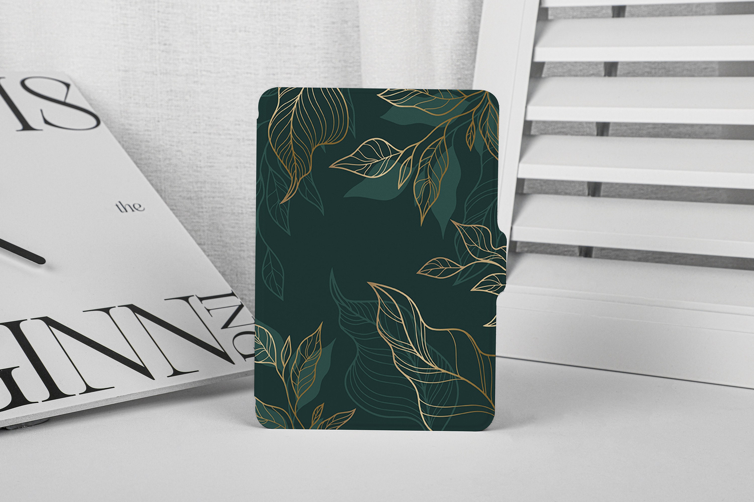 Green Gold Abstract Leaf Kindle Paperwhite Case, Kindle Paperwhite Case 11th Generation, All New Kindle Case Kindle Cover, Kindle Case