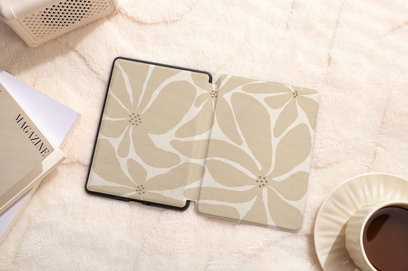 Abstract Beige Flower All New Kindle Paperwhite 2021/2022 Case, Paperwhite 6.8 Case Kindle 10th 11th Gen, Paperwhite 6.8 Case Cover image 5