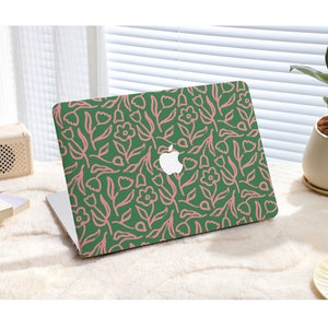 Green Crayon Flower New M1/M2 Pro Mac Hard Protective Case Personalized Name For Macbook Air 11/13 Pro13/14/15/16 2020/21/23