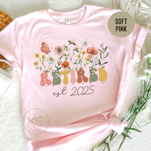 Personalized Retired 2025 Shirt,Retirement Gifts For Women,Retirement Party Tee,Gift for Retired Women,Retired Teacher,Grandma Coworker Gift