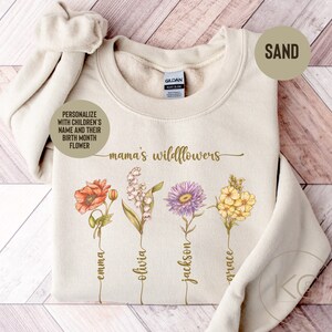 Custom Birth Month Flower Sweatshirt, Mom’s Garden Flower Crewneck, Mom Grandma Christmas Gift, Personalized Gift For Mom Grandma Sweater.