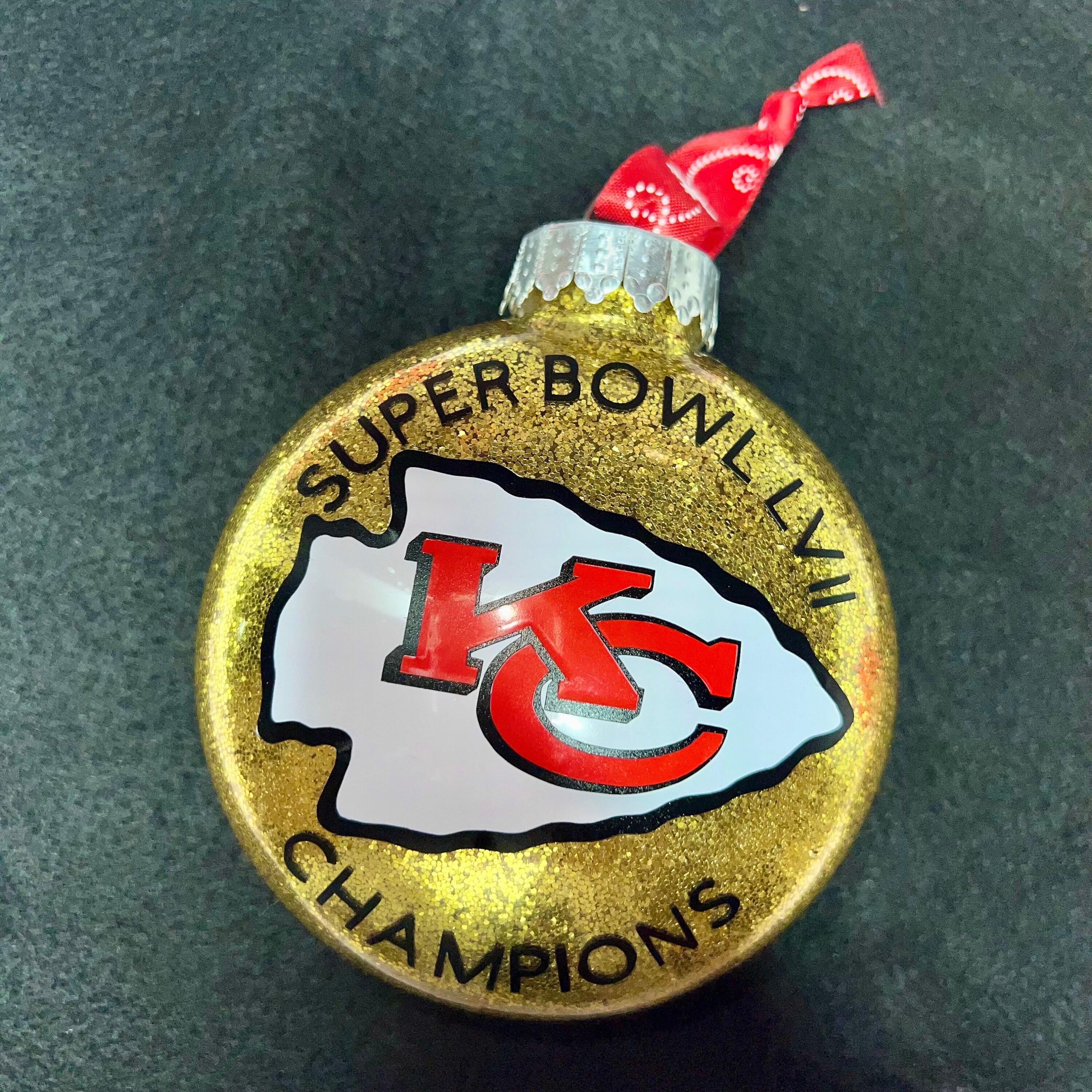2023 KC Chiefs Super Bowl LVII Champions Confetti Glitter Ornament