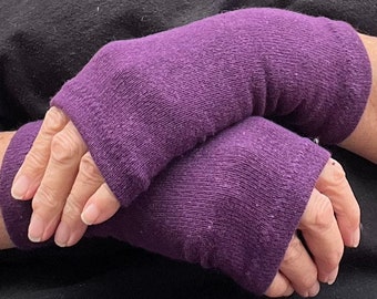 Short Aubergine Cashmere Silk Fingerless Gloves/Wrist warmers from up cycled knitwear