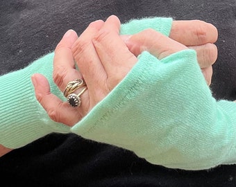 Short Mint Green Cashmere/Silk Wrist warmers, arm warmers, up cycled sweaters