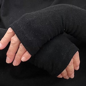 Gants / chauffe-poignets en soie de cachemire recyclés Black Up Prêt à être expédié image 4