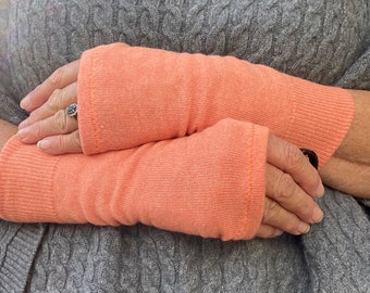 Guantes sin dedos de seda de cachemira suave de mandarina / calentadores de muñeca, prendas de punto reutilizadas