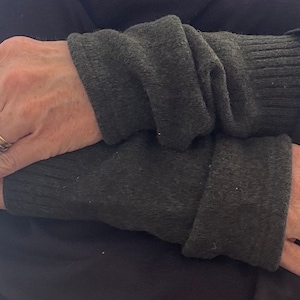 Large Dark Green Mens Wool Fingerless Gloves/  upcycled sweaters, preloved, handmade, hunter green..