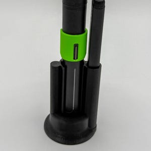 BC Labs weighted Pivot Stand