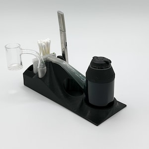 BC Labs Puffco Proxy table top stand