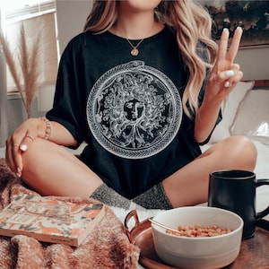 Medusa Shirt, Dark Academia Shirt, Medusa T Shirt, Mythology Shirt, Feminist Shirt, Literary Shirt