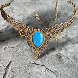Labradorite choker, Labradorite necklace, Labradorite jewelry, Labradorite macrame necklace , Crystal labradorite jewelry,  Labradorite gift